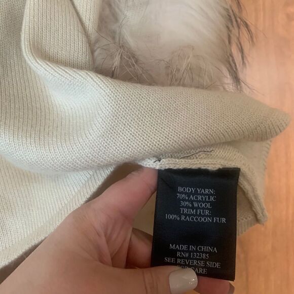 RARE real Fur lined sweater - Picture 3 of 4